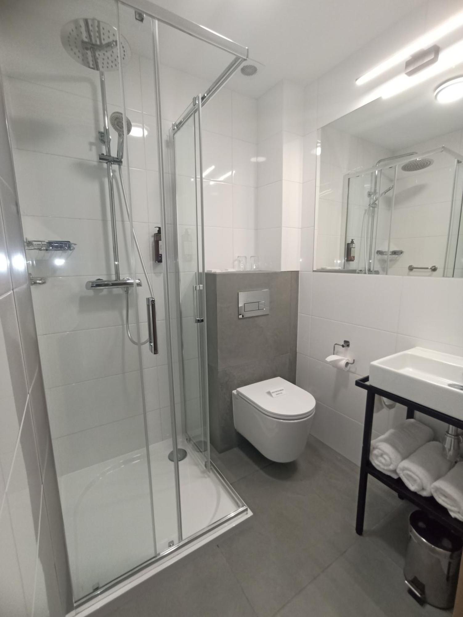 Hotel Pietrak Wągrowiec Habitación foto